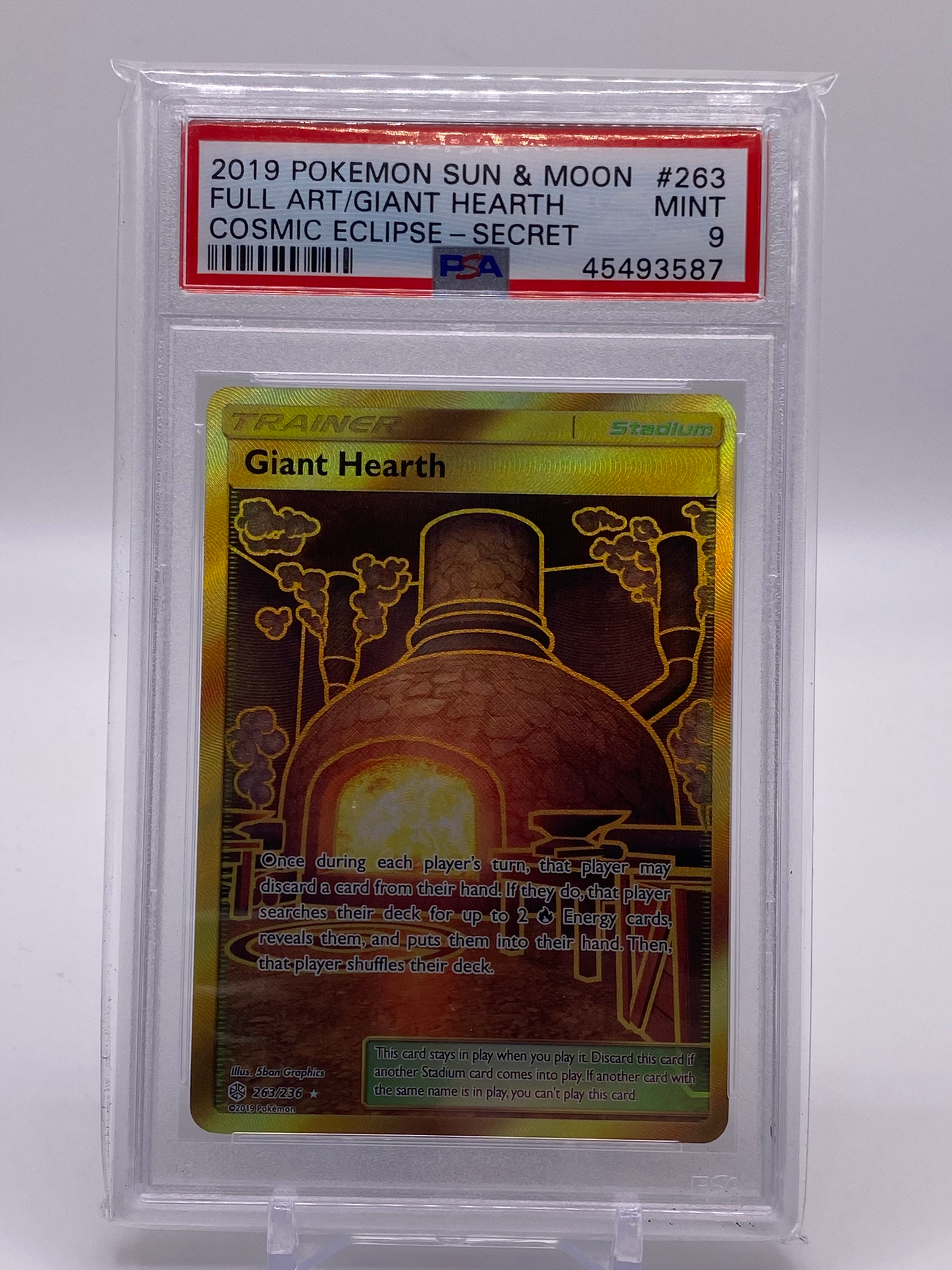 PSA 9 Giant Hearth Gold (Graded Card)